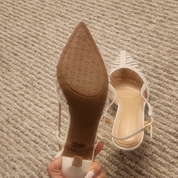 ADRIENNE VITTADONI Parke Slingback Heels Size 9.5 - Picture 5 of 5